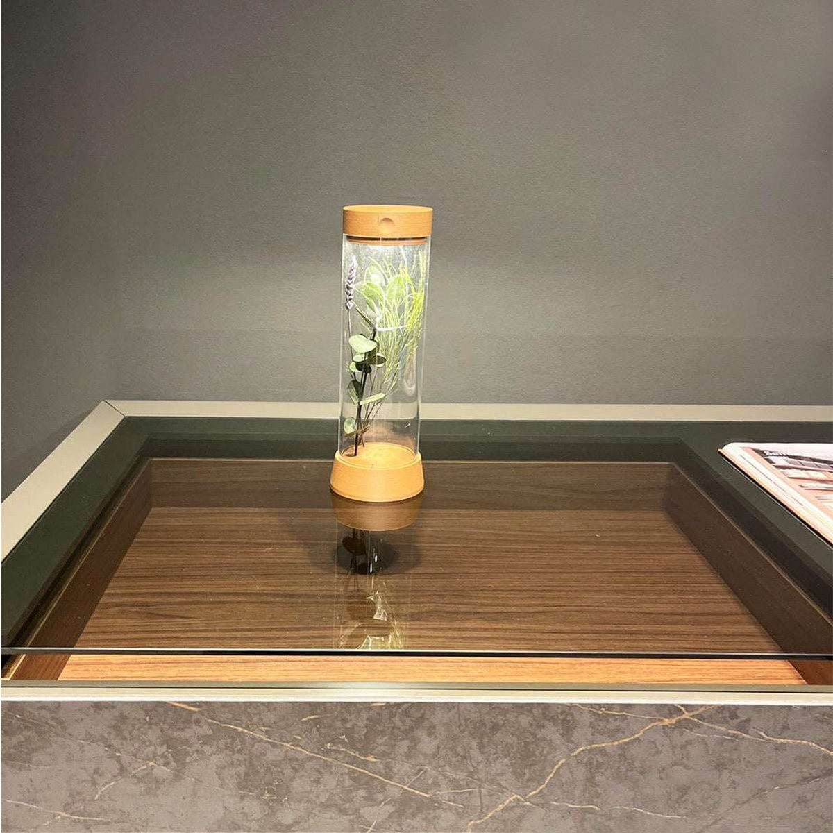 EOS rechargeable table lamp, sustainable LED lighting