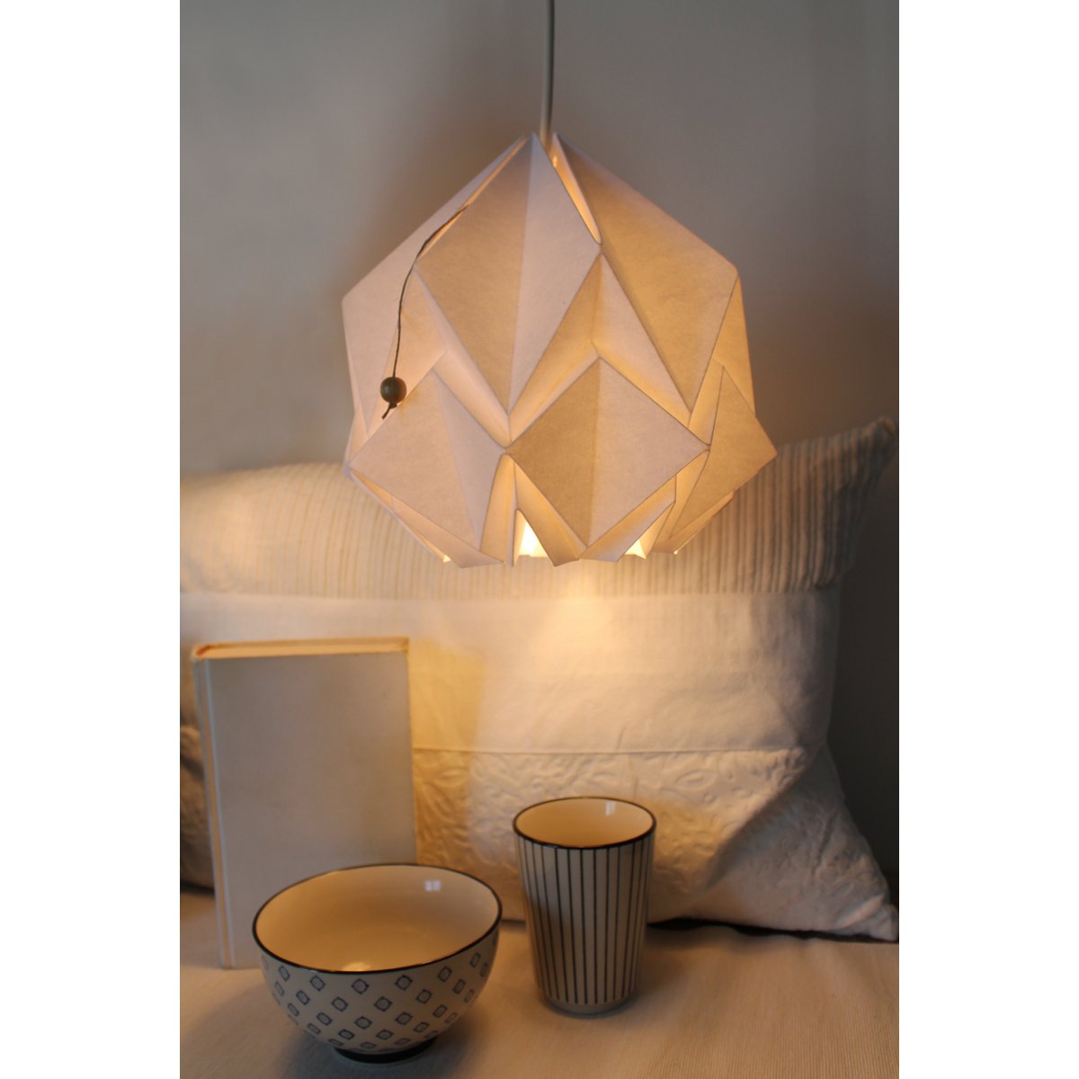 Suspension Origami Couleur Uni en Papier - Taille S
