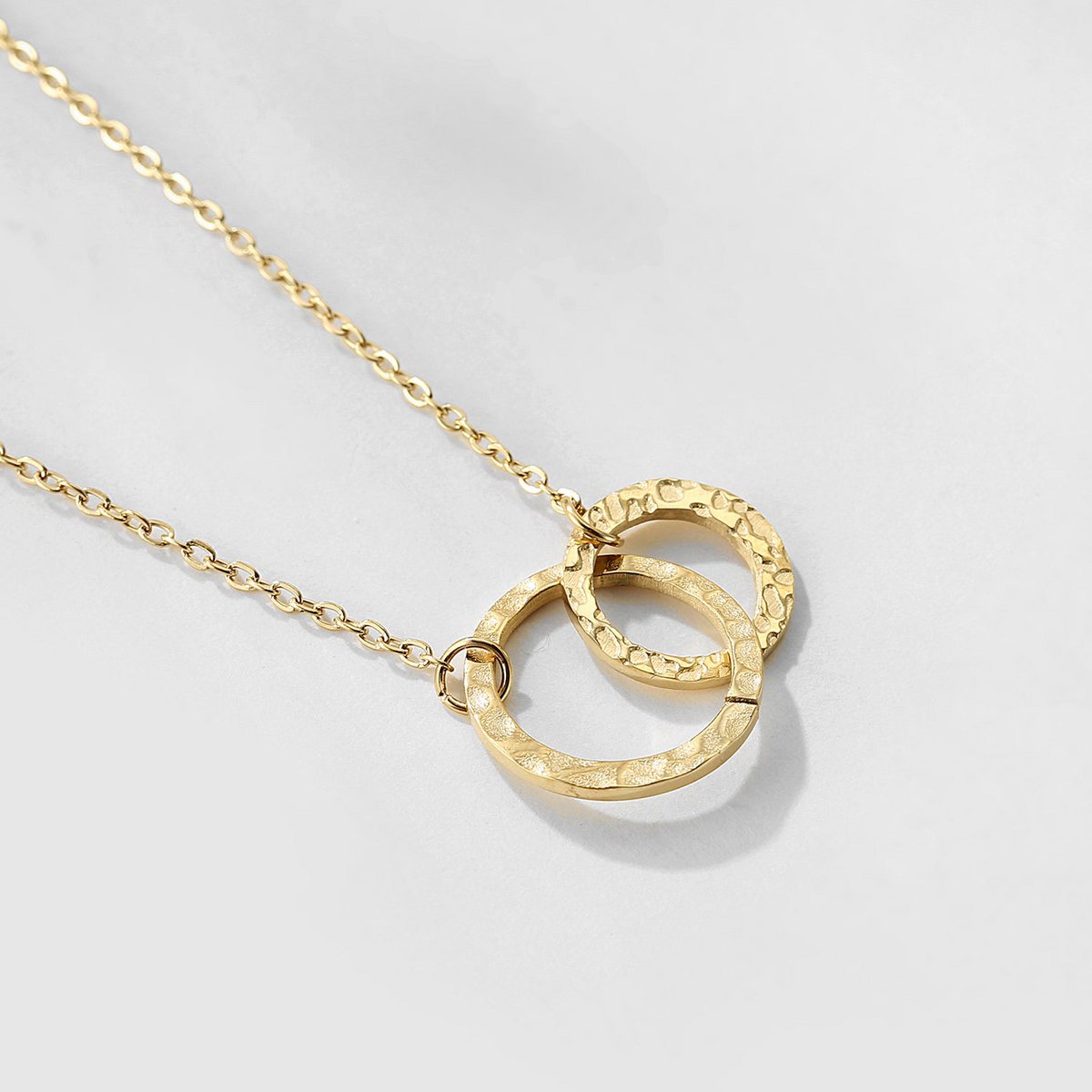 Collar "DOBLE CÍRCULO" Chapado en Oro