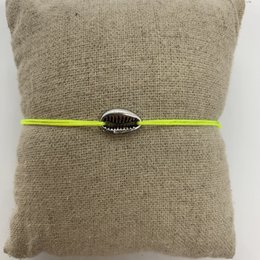 Small Silver Shell Bracelet