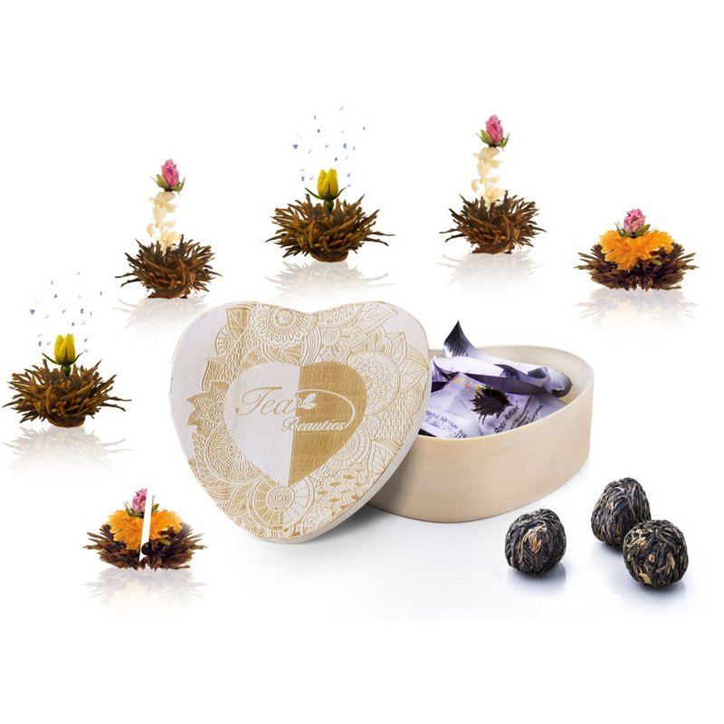 Creano Blossom Tea Gift Set of 6 Wooden Heart Black Tea