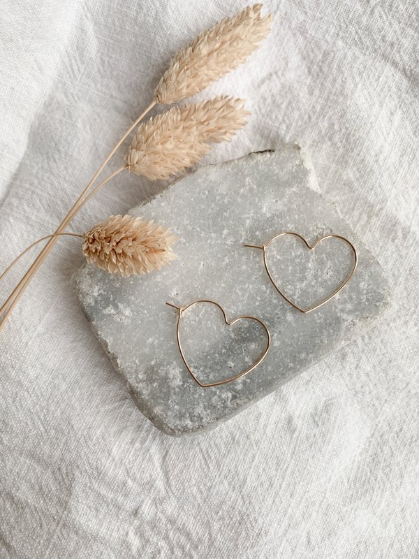 AMOR earrings