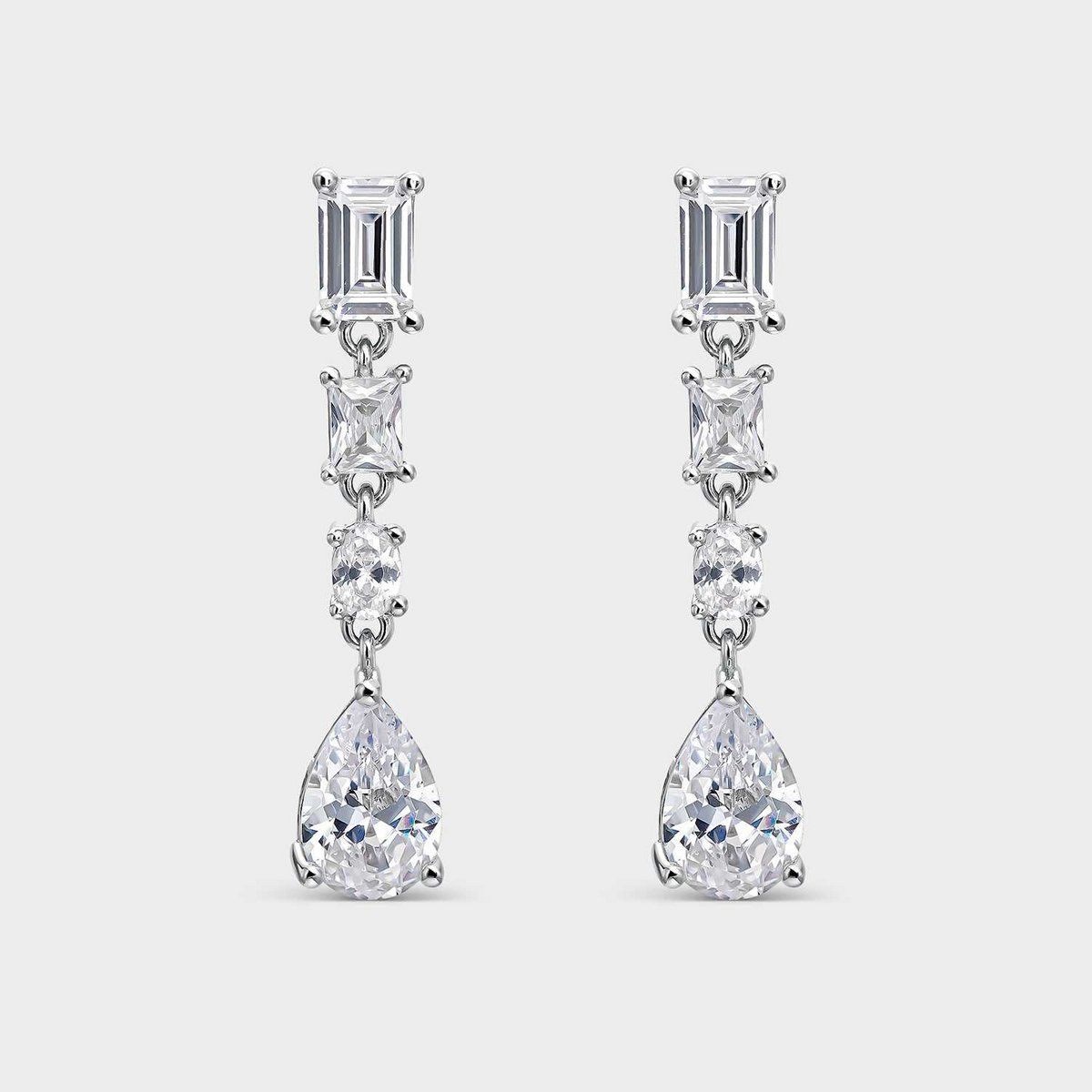 Pendientes de plata y circonitas blancas