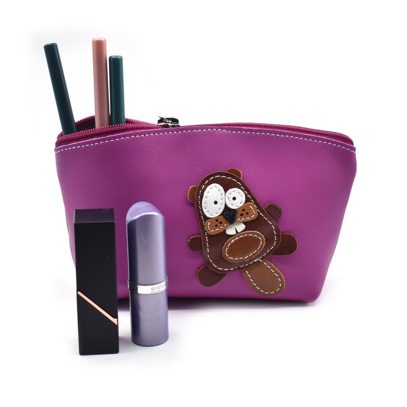 Håndlavet fuldnarvet læder Pink makeuptaske med sød bæver
