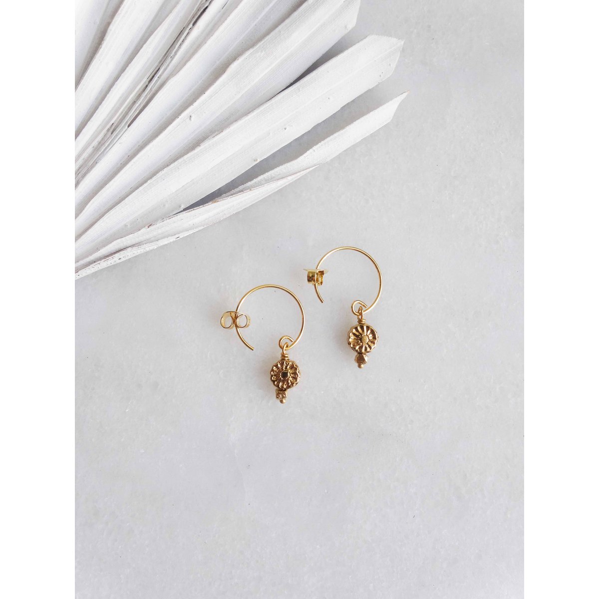 Daisy earrings