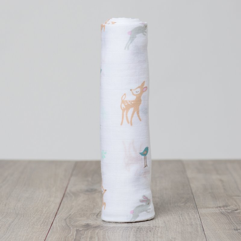 Lulujo swaddle 120x120 - Little Fawn