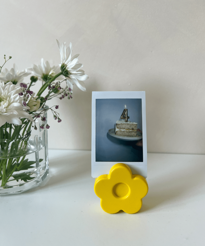 Poppy Photo Holder