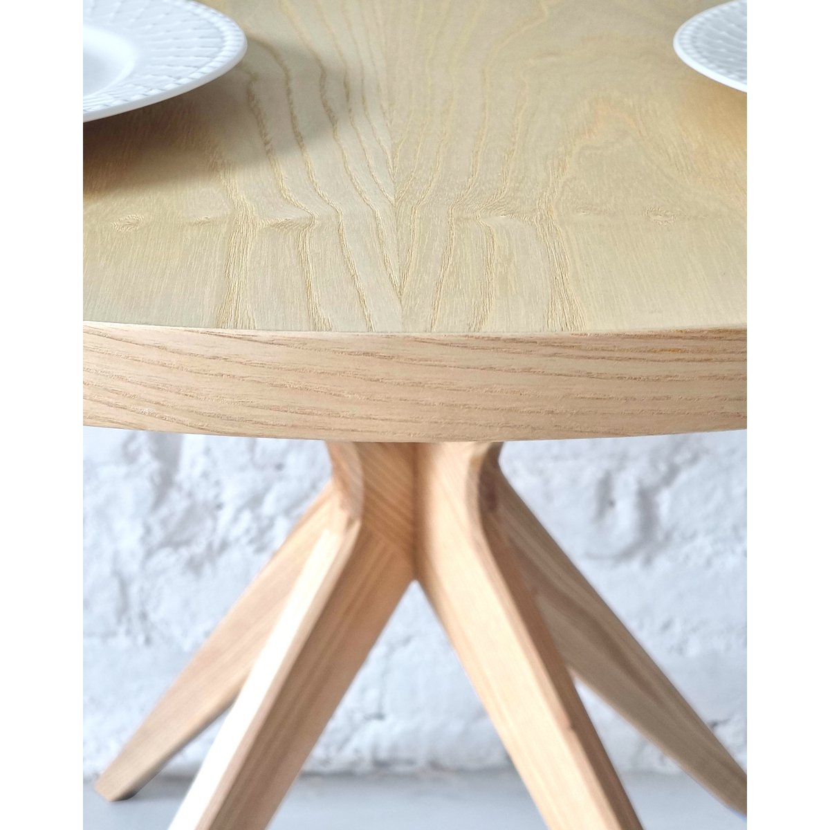 Halve racebaan eettafel voor 4 JUBI