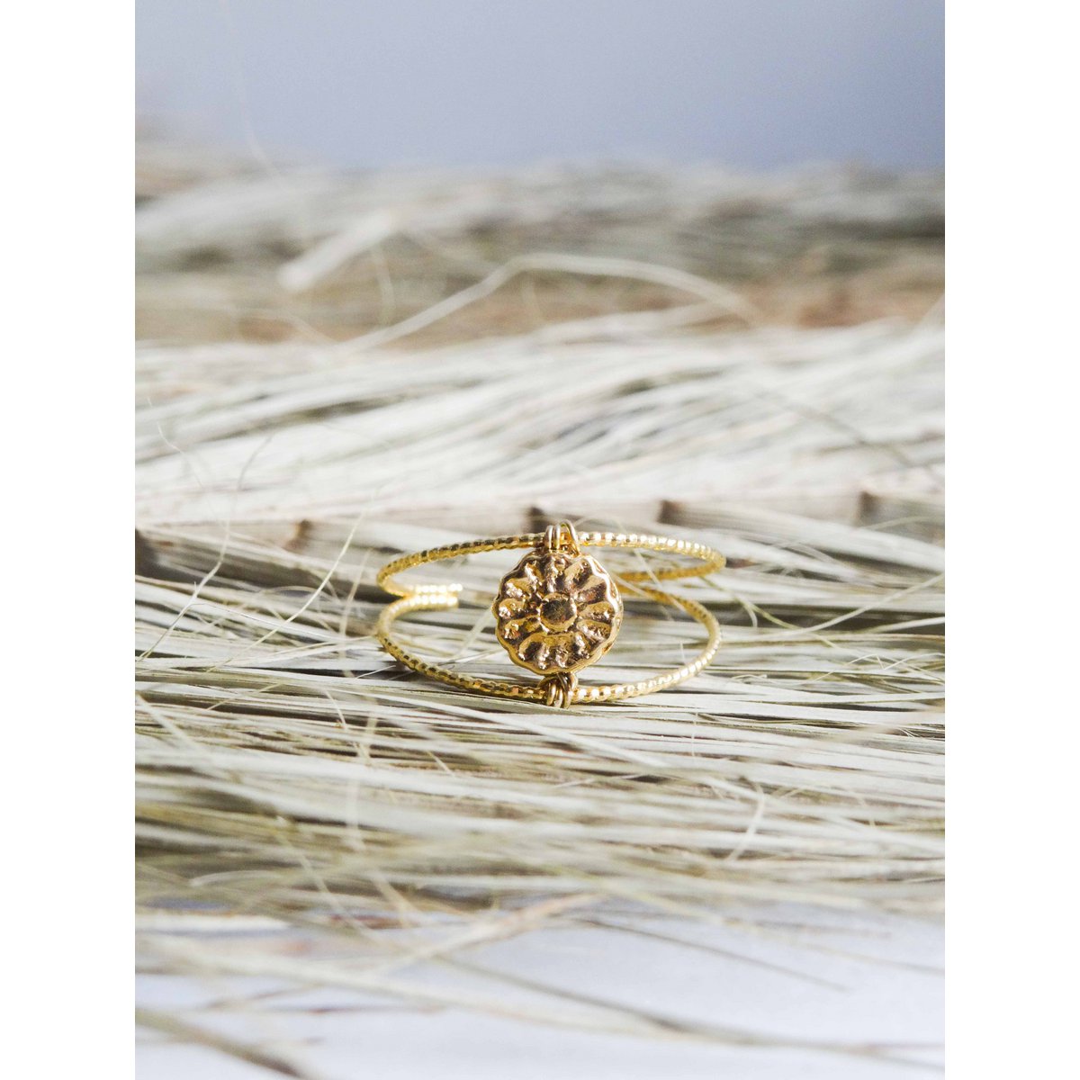 Daisy ring