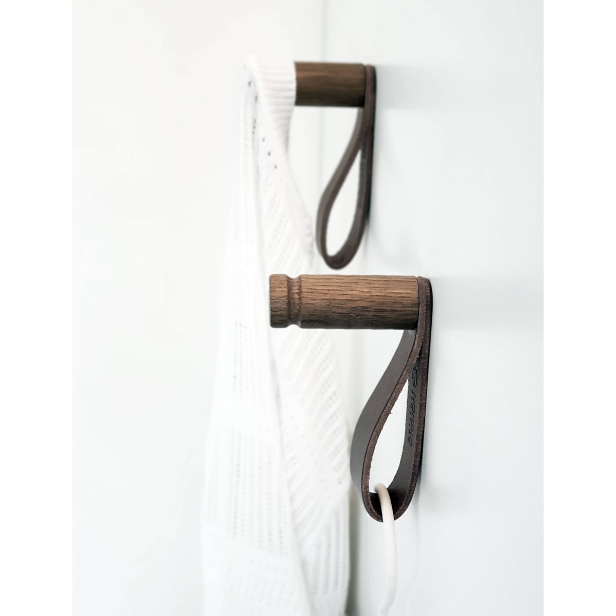 More Hook - Dark brown (2 pcs)