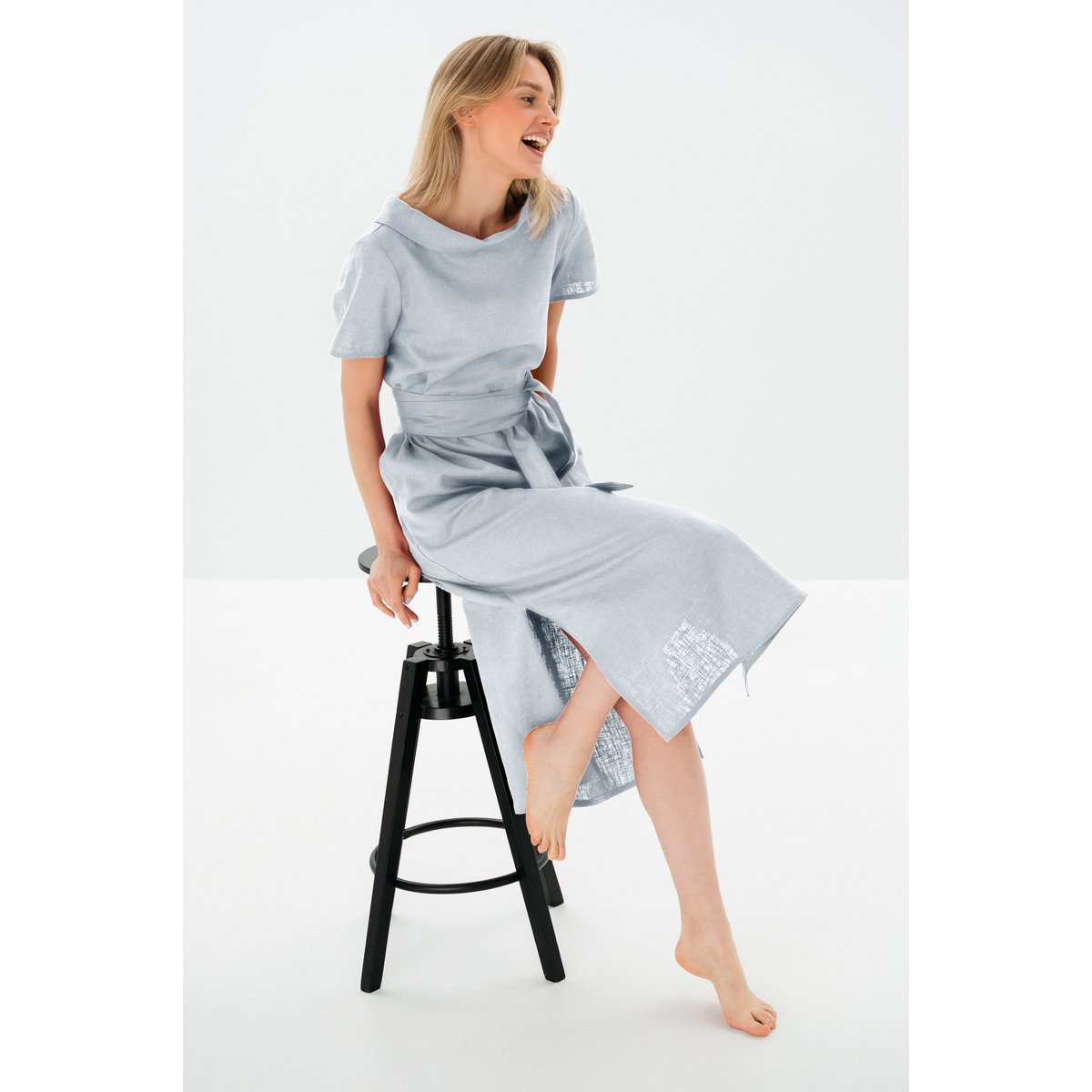 LONG STORY — Vestido midi de lino con cinturón y manga corta