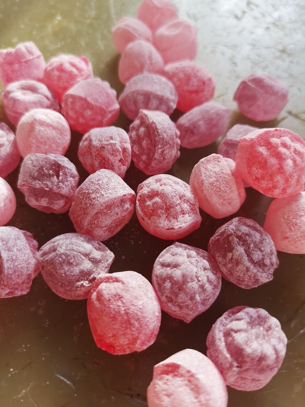 Violette „Blumen“-Bonbons – 160-g-Glas
