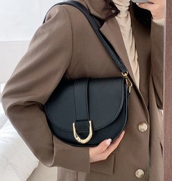Petit sac à main AnBeck 'Be Yours' avec 2 options de transport (2 options de couleurs)