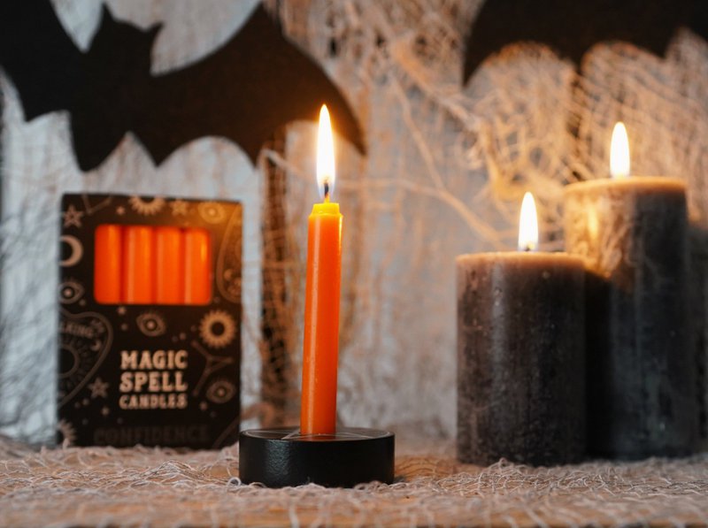 Pack of 12 Orange "Confidence" Spell Candles