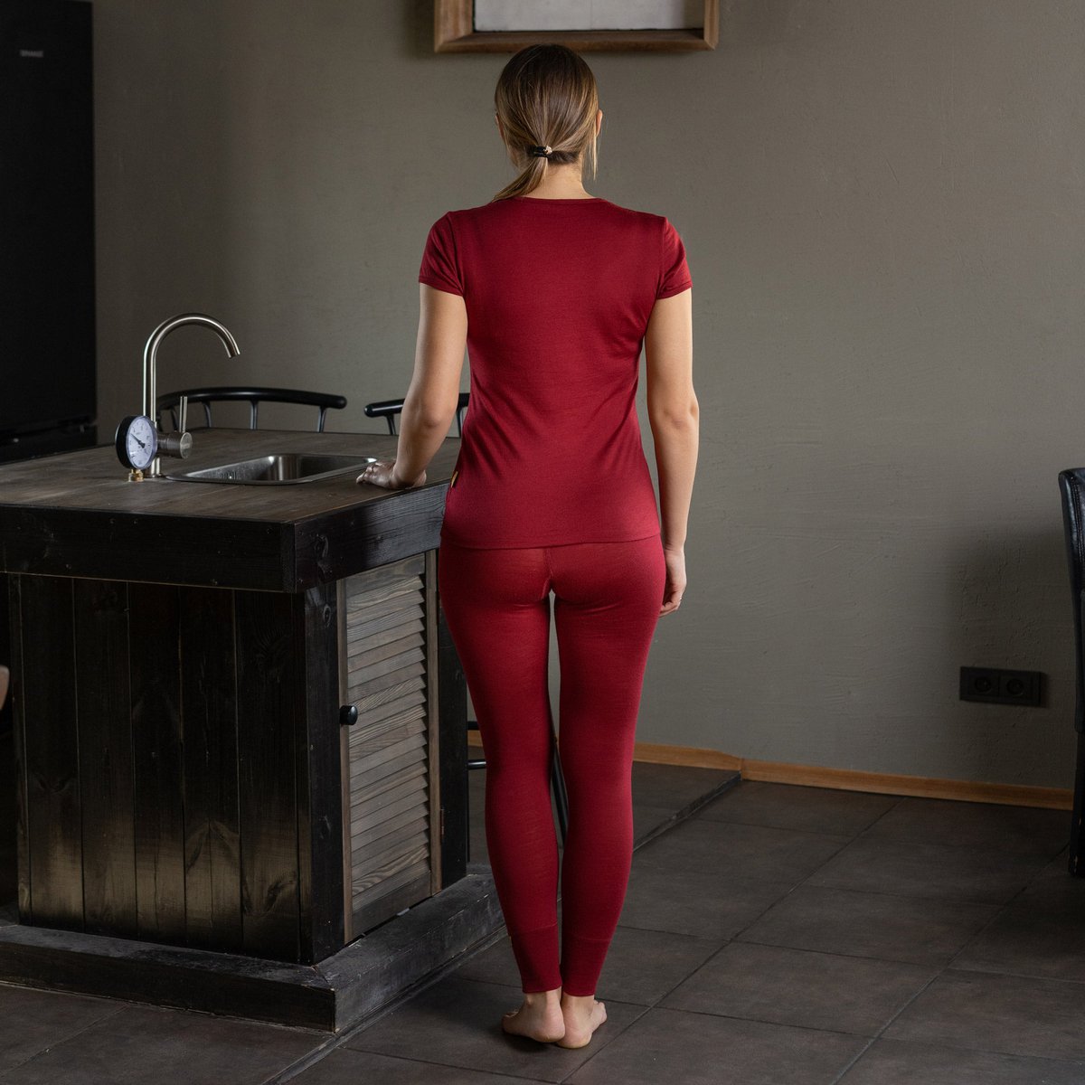 2-delige 160 Merino-set voor dames, met korte mouwen en onderkant Royal Cherry