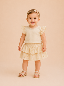 Little Chiq Luxus-Babyrock Sand mit Broderie