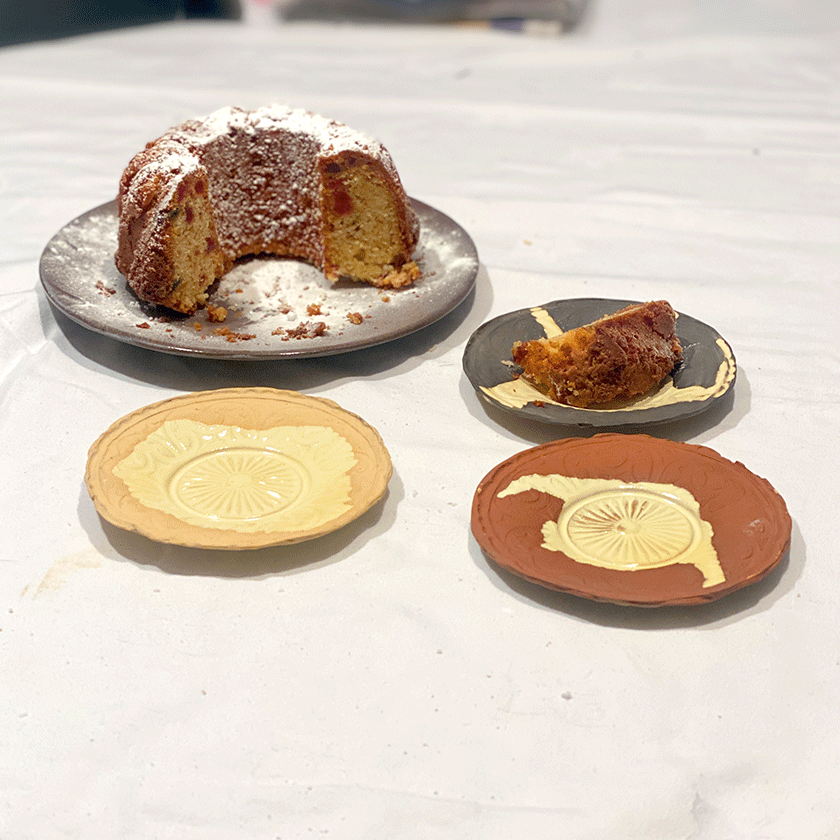 Elegant Cake Plates