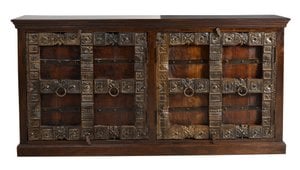 sideboard