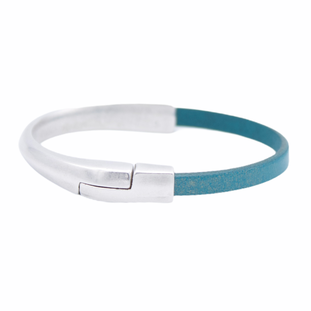 AMACAYACÚ (zilver) leren armband met magnetische sluiting