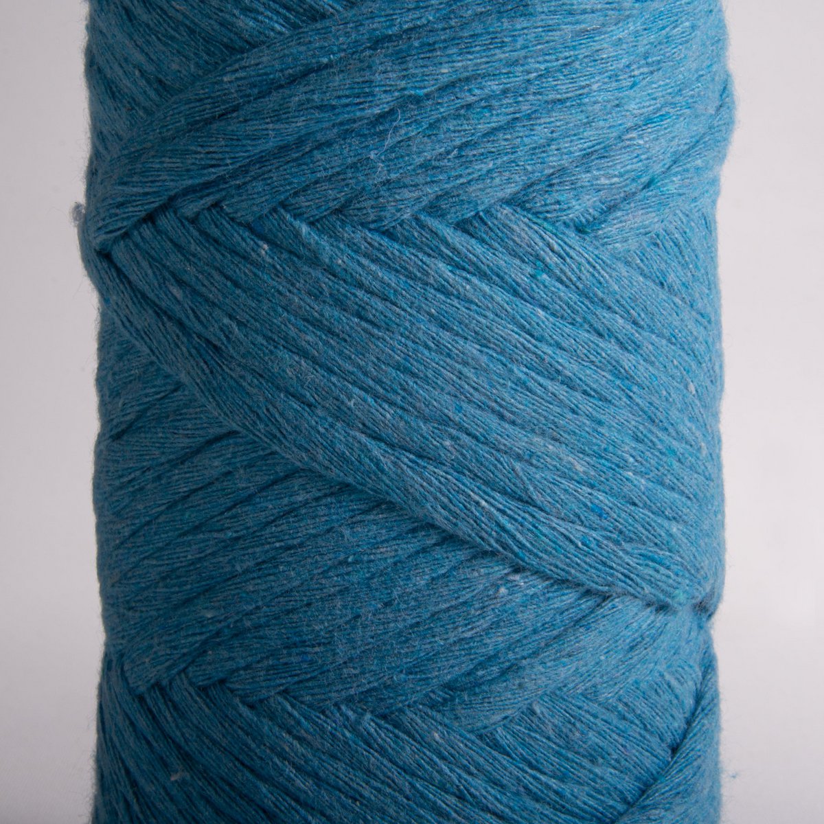 Sensy Premium 3 mm - cordoncino macramè a filo singolo in cotone riciclato al 100%.