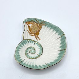 Coral Seashell & Crab Dish