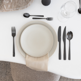 Besteckset Essential – 12 Personen / Schwarzer 18,0-Edelstahl