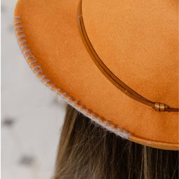 FELT HAT - leather and knit bond, unsewn edge