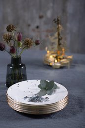Winter Stars, Plate with Christmas Tree, 21 cm