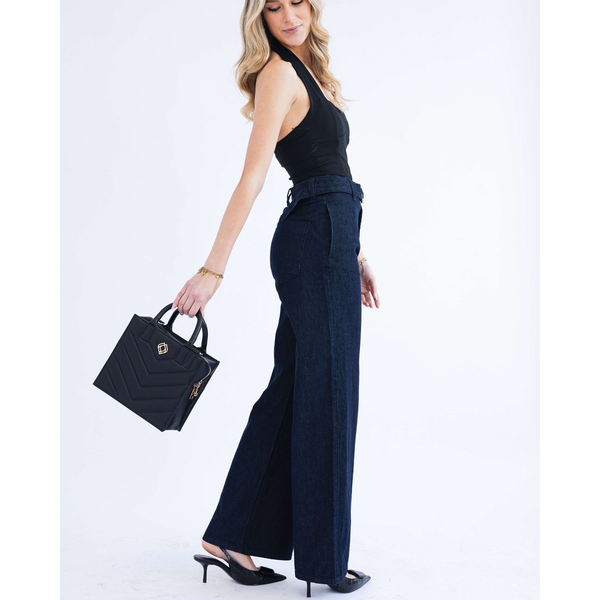 Boxbag Icon Corn Leather Black