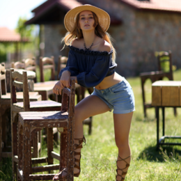 TOP CROP CON HOMBROS DESCONECTADOS - Tela de muselina de doble gasa
