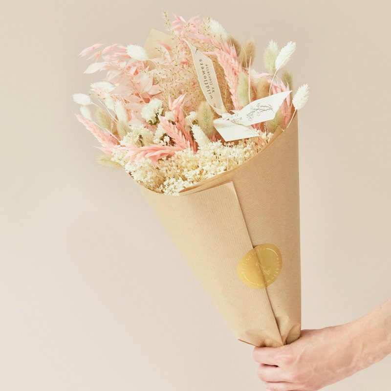 Dried Flowers Exclusive Field Bouquet - Blush - Wedding Favorite