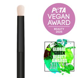  This high-performance makeup brush features synthetic bionic bristles that provide a smooth and precise application. The brush is made of non-reactive aluminum and is designed for comfortable, controlled makeup application.
