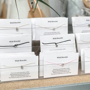 Display morse code, geboortesteen armbandjes