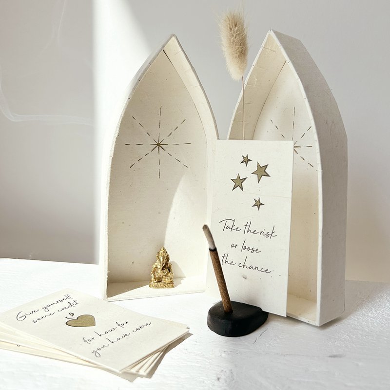 Serenity | Pocket altar