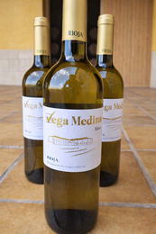 Young white wine D.O.Ca. Rioja Vega Medina