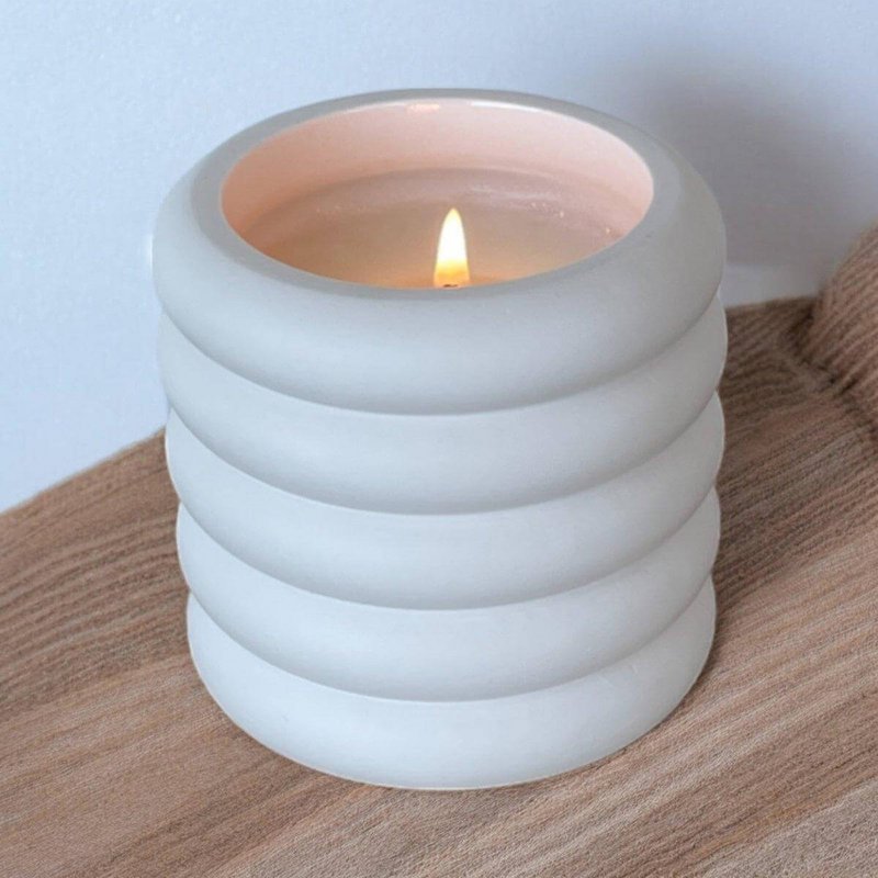 Scented candle Plum - Tonka Bean