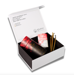 Immunity booster superfood collection box with Maiko's kiss, containing red and black powders and wooden utensils.