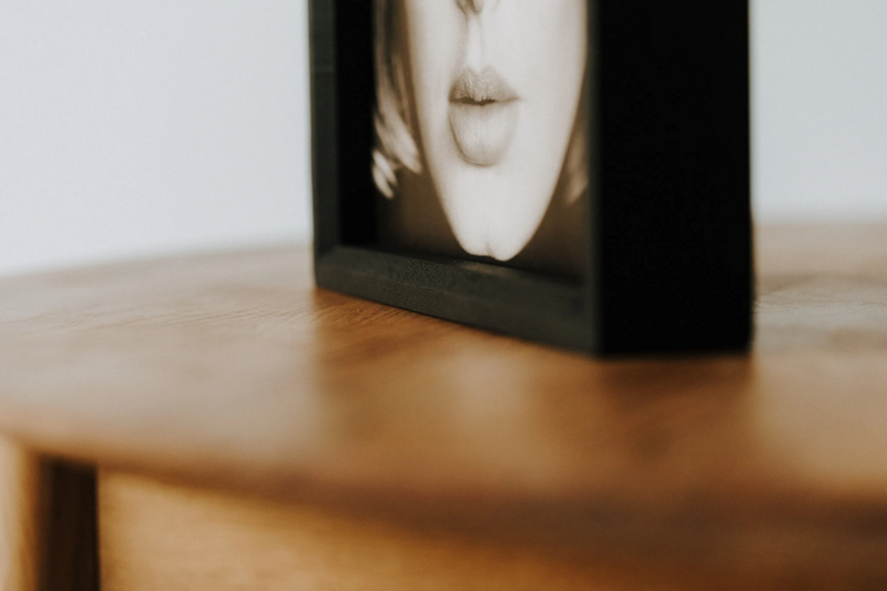 Frame di display da record in vinile in legno, cornice di quercia per arte dell'album da 12 pollici, supporto di copertina LP indipendente per ripiani o pareti