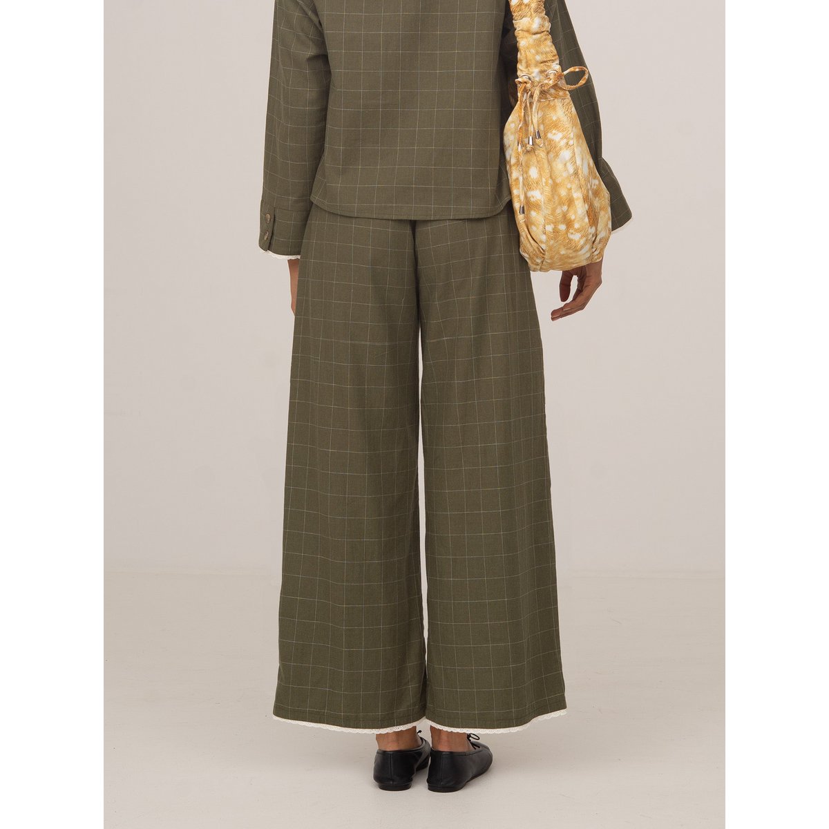 Betty Plaid Green and White Long Pants