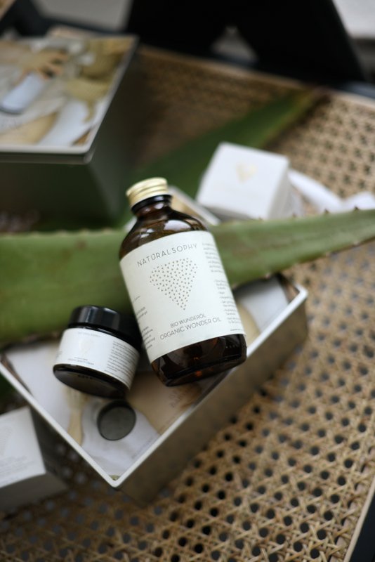 ACEITE MARAVILLOSO ORGÁNICO 250ML – ABSORCIÓN ULTRA RÁPIDA Y FUSIÓN EN EL AGUA DEL BAÑO