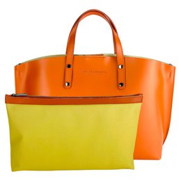 RB1024AM | Borsa Donna a Mano in Vera Pelle Made in Italy con tracolla removibile. Sacca grande interna estraibile. Accessori Canna di Fucile Lucido - Colore Paprika - Dimensioni: cm 48x31x11