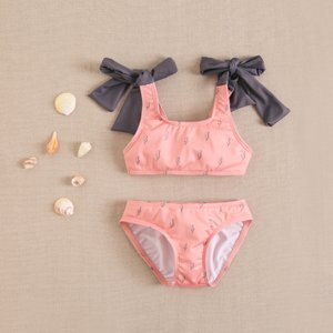 Mädchenbikini mit Blitzdruck und kontrastierenden Schnürbändern am Hals I29-23313021