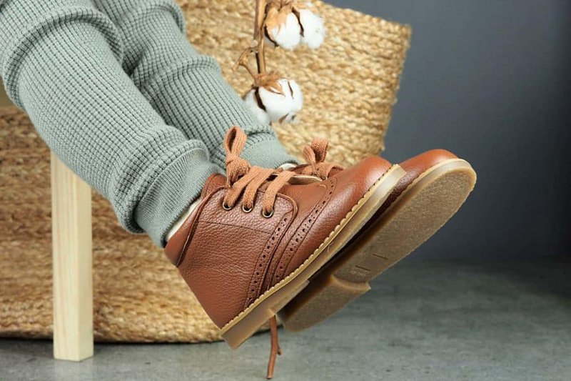 Bottes pour enfants en cuir marron