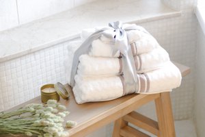 Bear White Towel Set