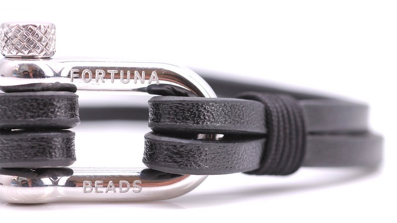 Nautical L1 Black Leather