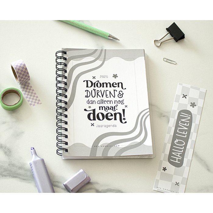 Annual diary 2025 A5 Black White // Goals diary with ring binder