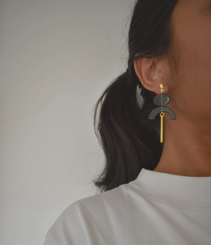 Pendientes colgantes caprichosos