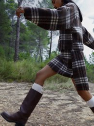 Barfodet plaid brun rullekrave overtrøje