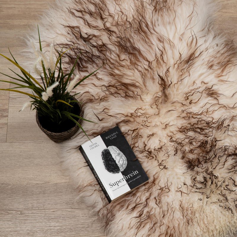 WOOOL Schapenvacht - IJslands Wit Bruin CURLY