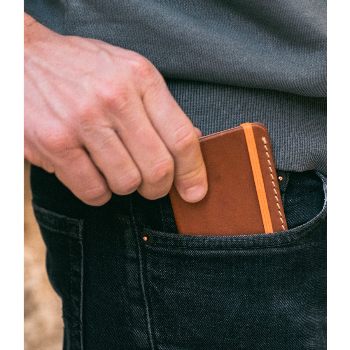 Porte-cartes en cuir cognac